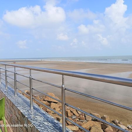 Silver Sand Eco Resort !! Beachfront !! With Biggest Pool And Huge Open Area !! Ideal For Weddings !! Couple Friendly !! Mandarmani Luaran gambar